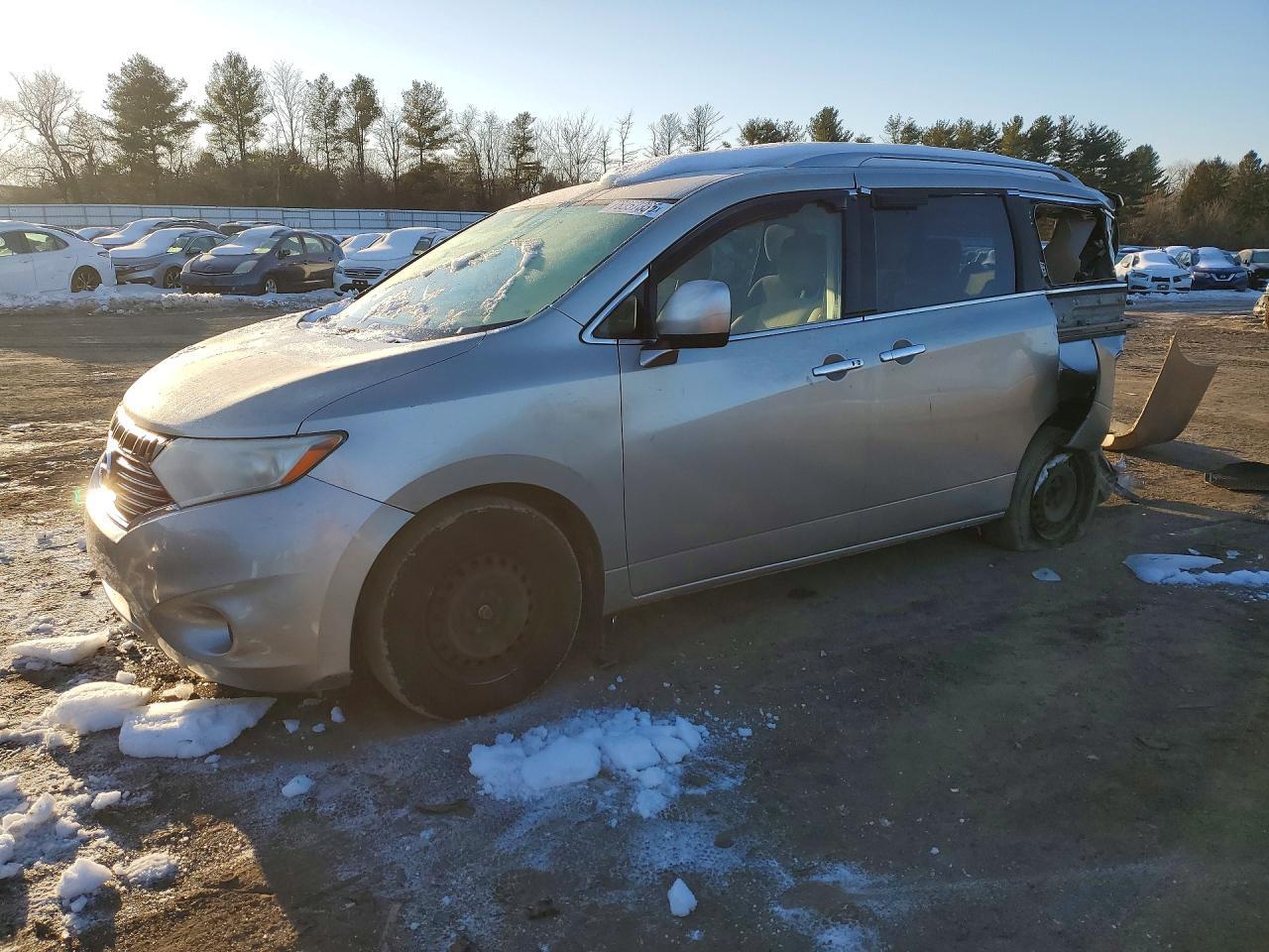 2012 NISSAN Quest