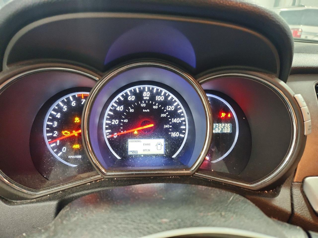 2014 NISSAN MURANO