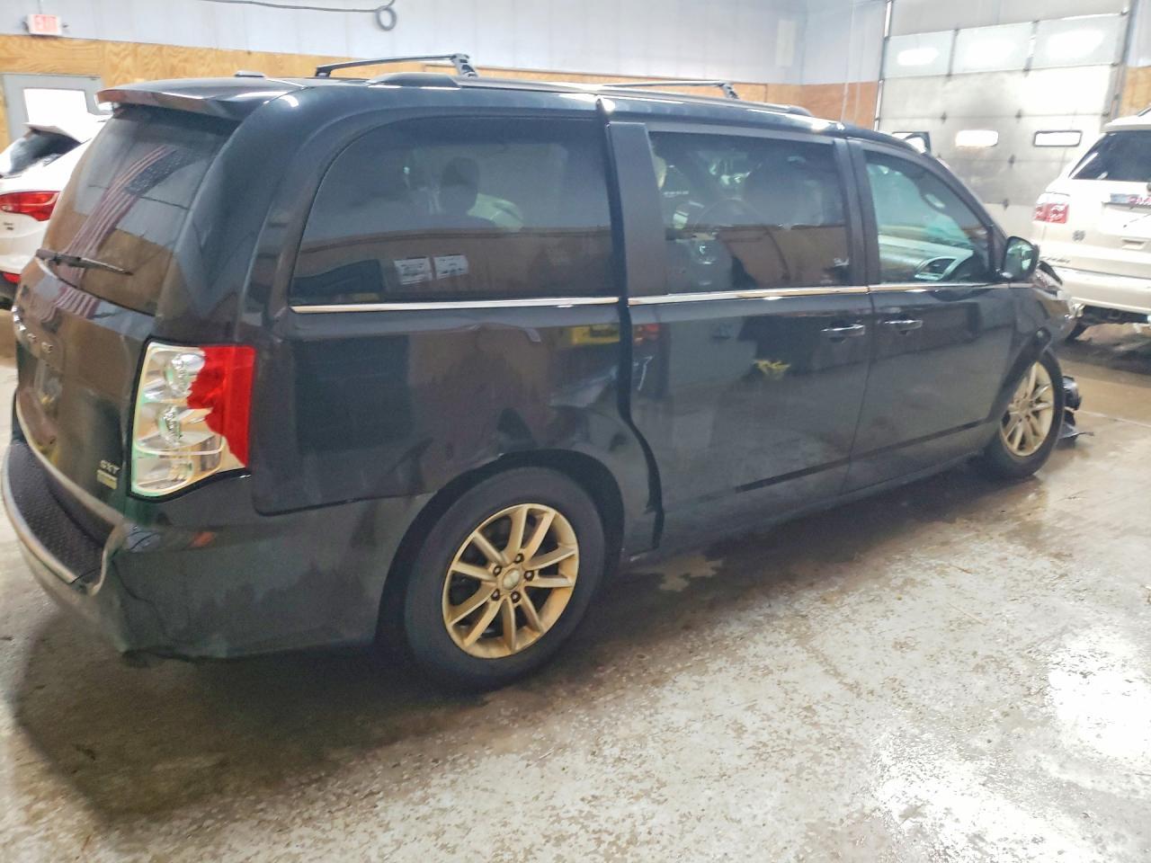 2018 DODGE GRAND CARAVAN