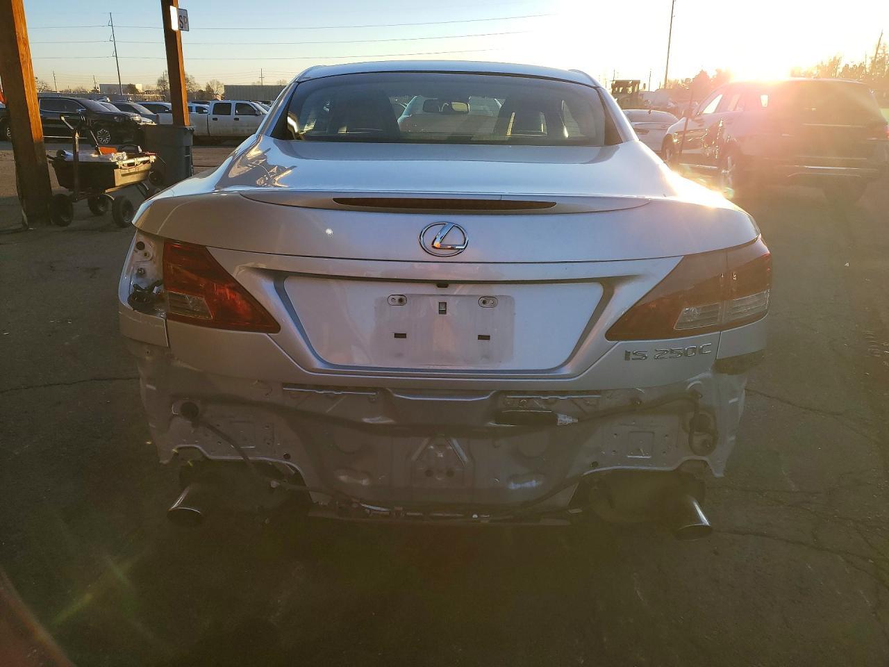 2013 LEXUS IS 250