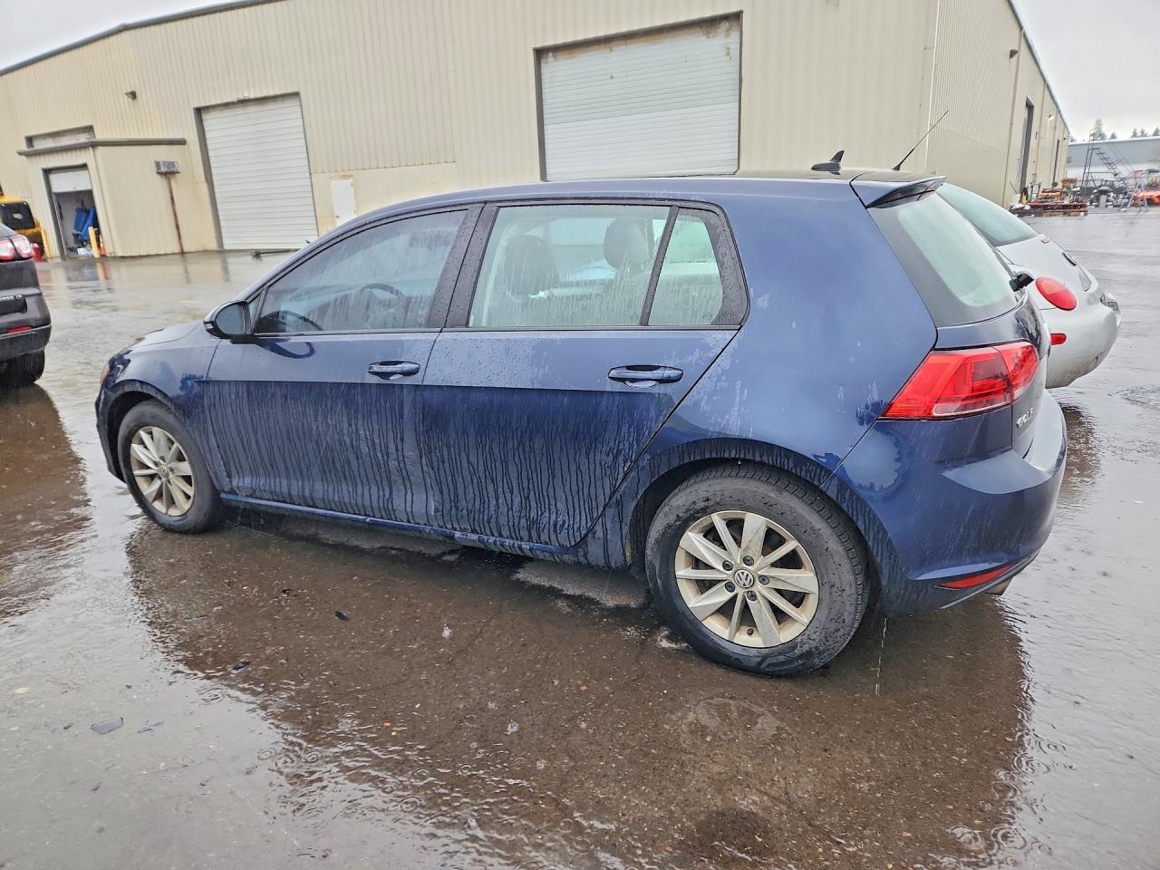 2015 VOLKSWAGEN GOLF