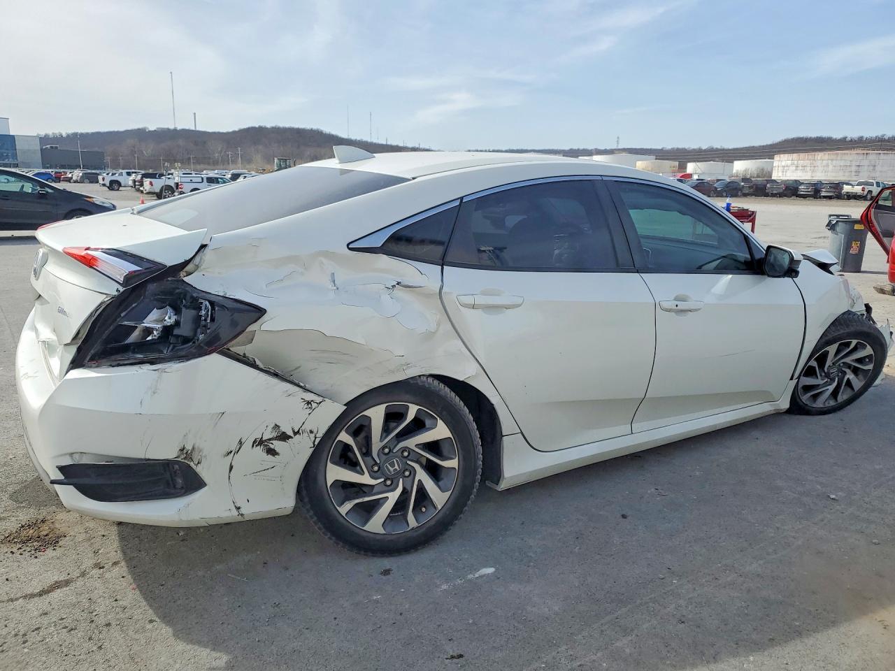 2018 HONDA CIVIC