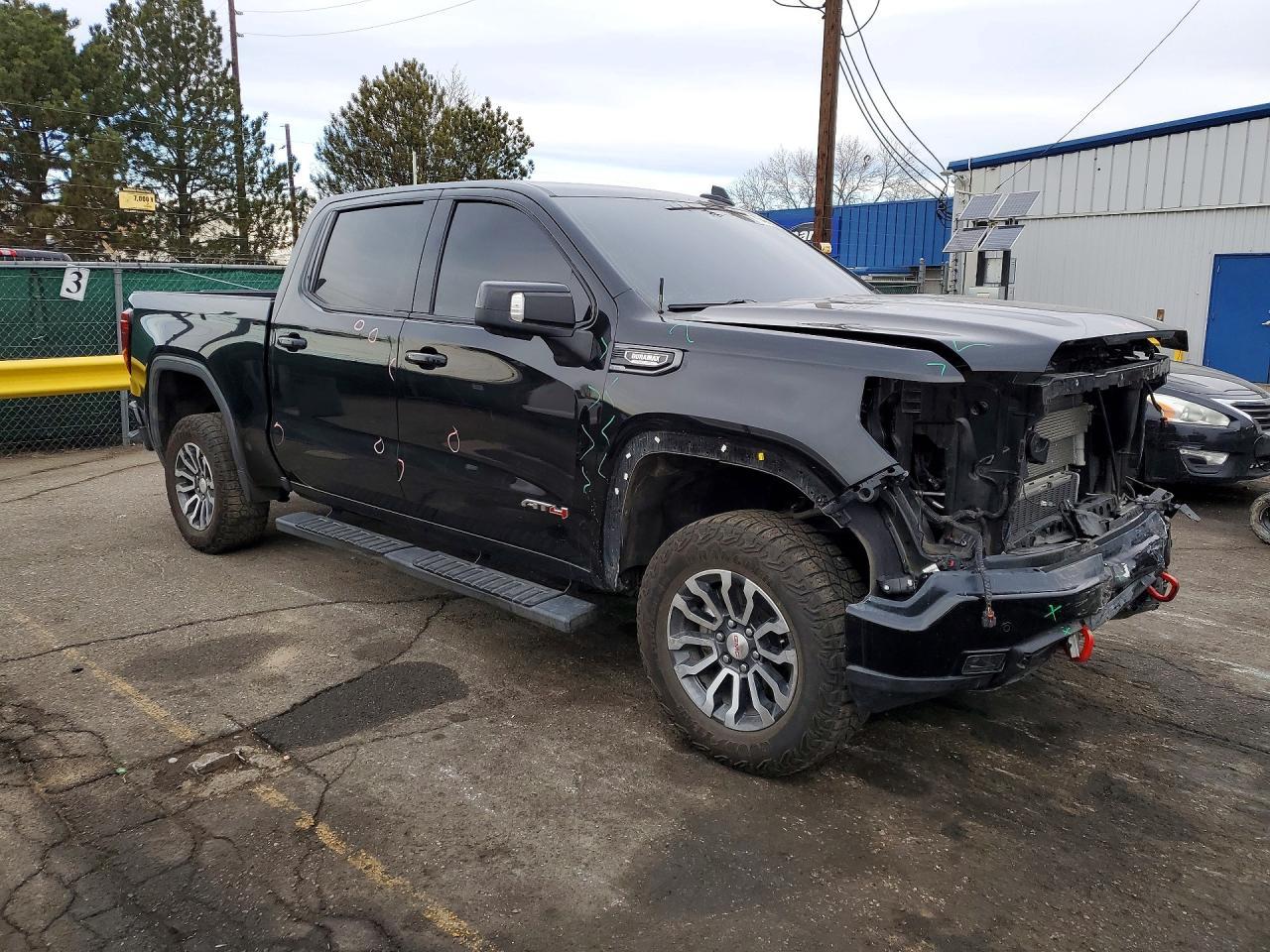 2023 GMC Sierra