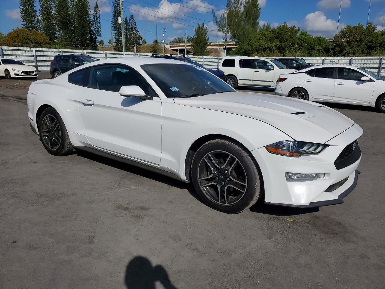 2021 FORD MUSTANG