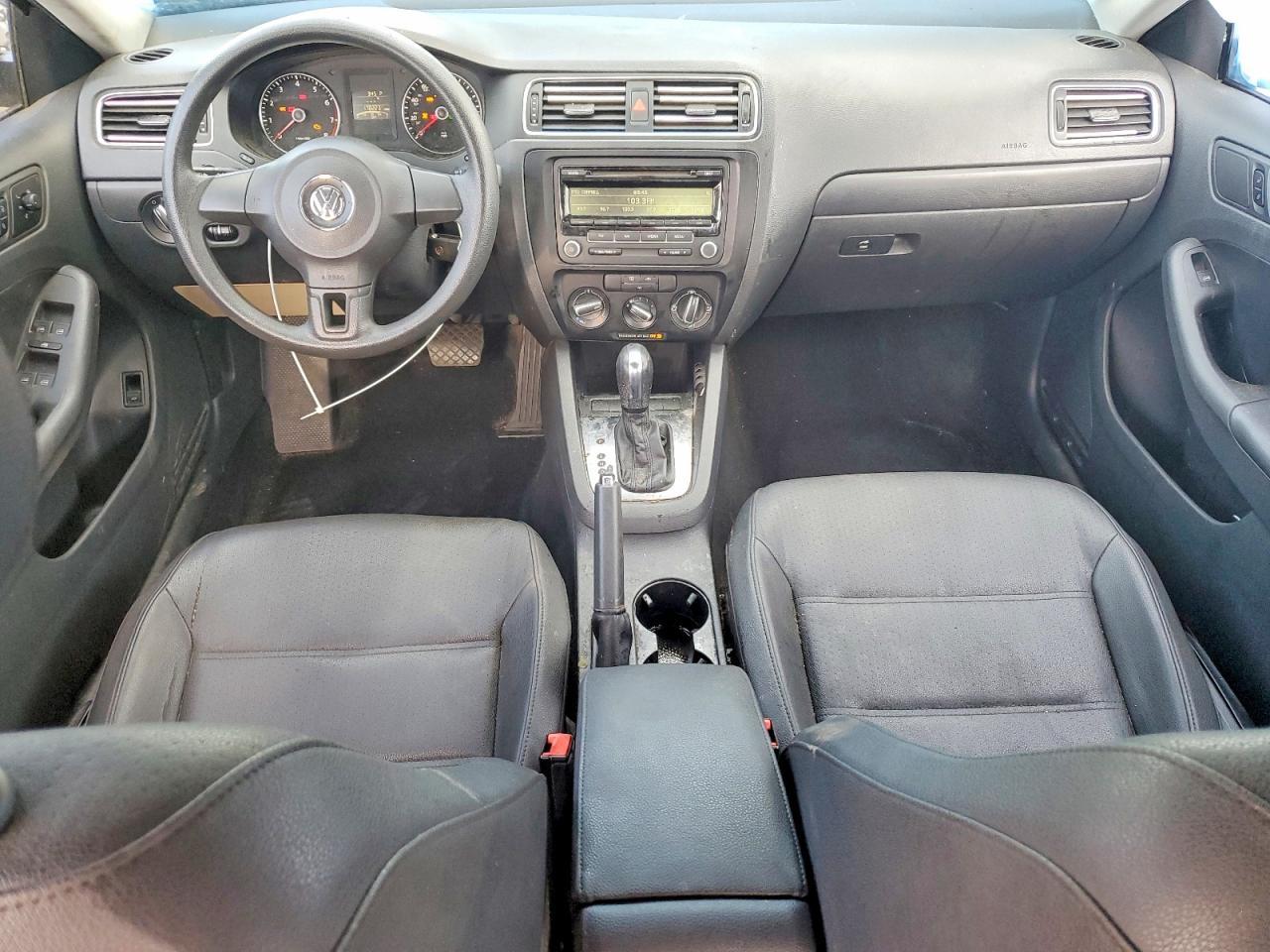 2012 VOLKSWAGEN JETTA