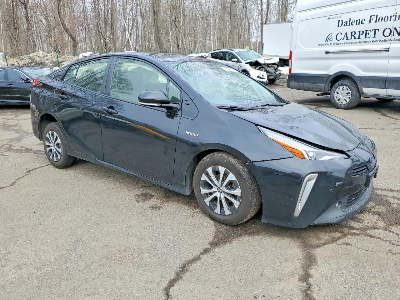 2019 TOYOTA PRIUS