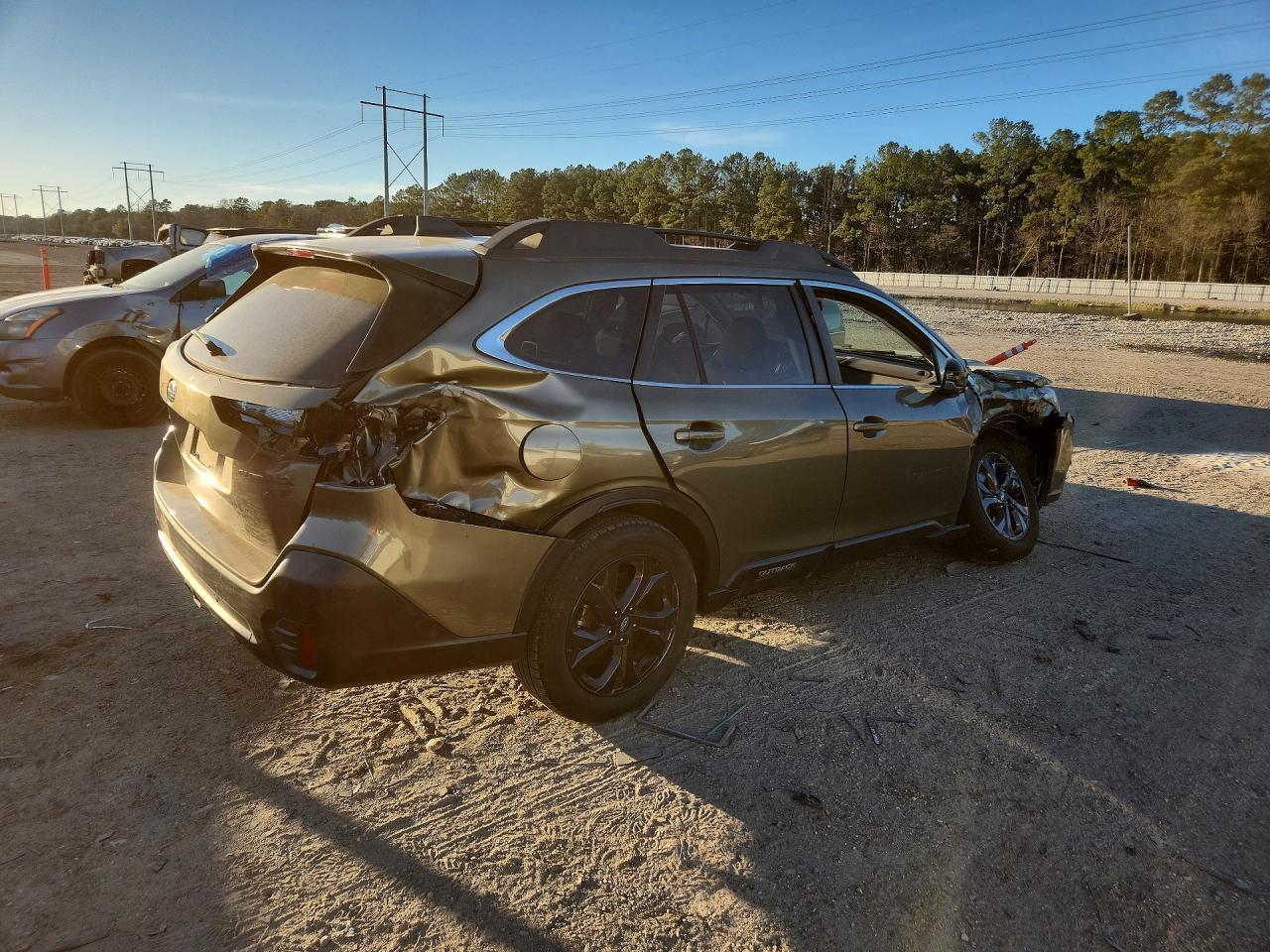 2022 SUBARU Outback