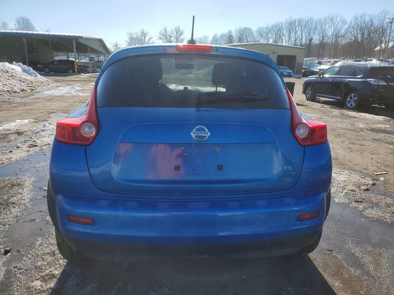 2011 NISSAN Juke