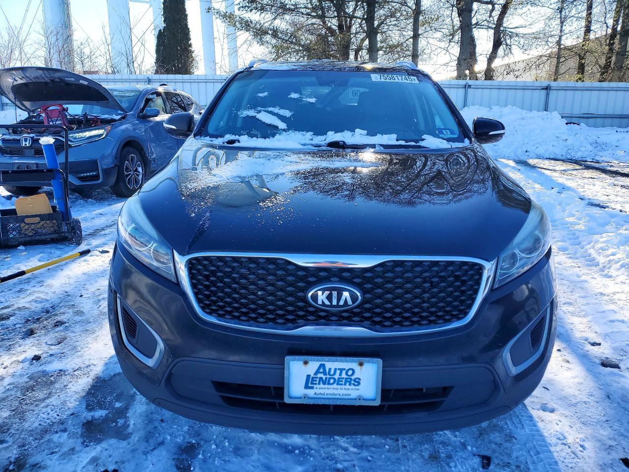 2017 KIA SORENTO