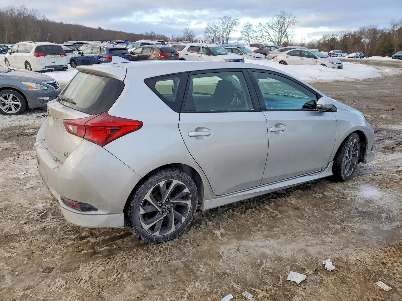 2018 TOYOTA COROLLA
