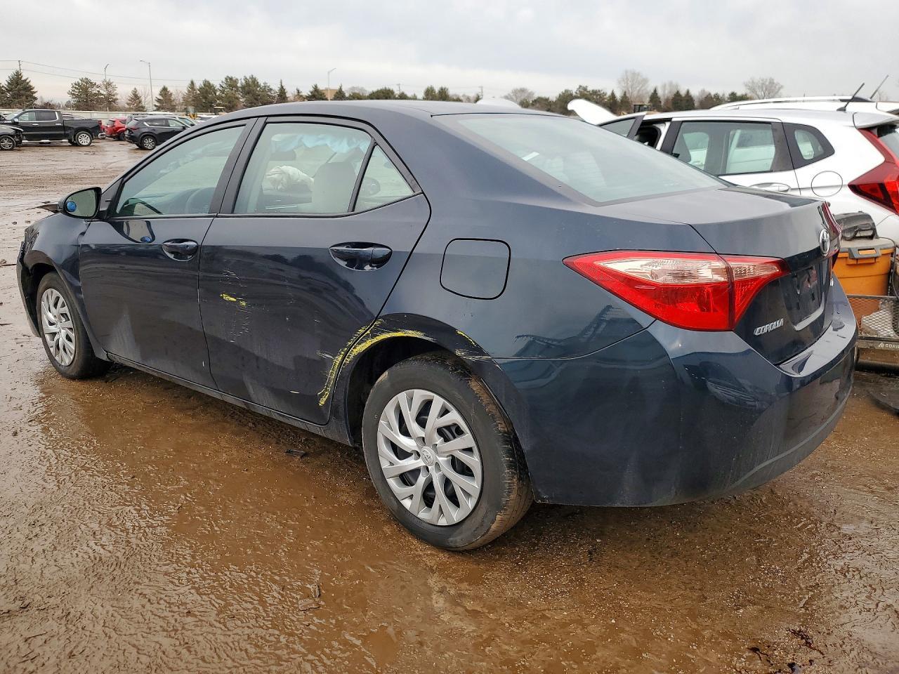2019 TOYOTA COROLLA