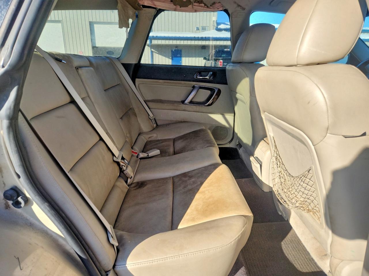 2009 SUBARU Outback