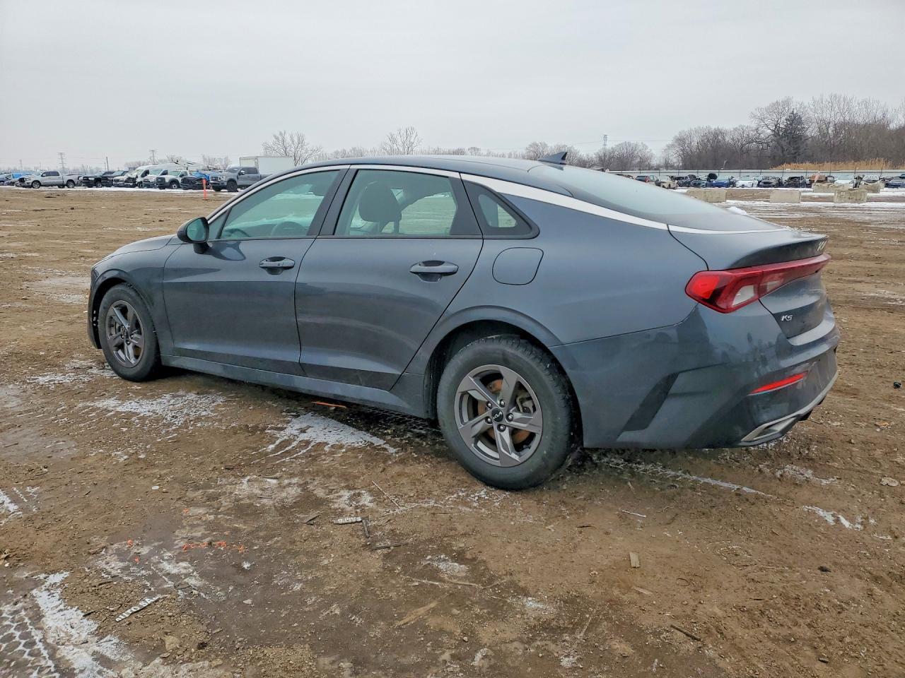 2022 KIA K5