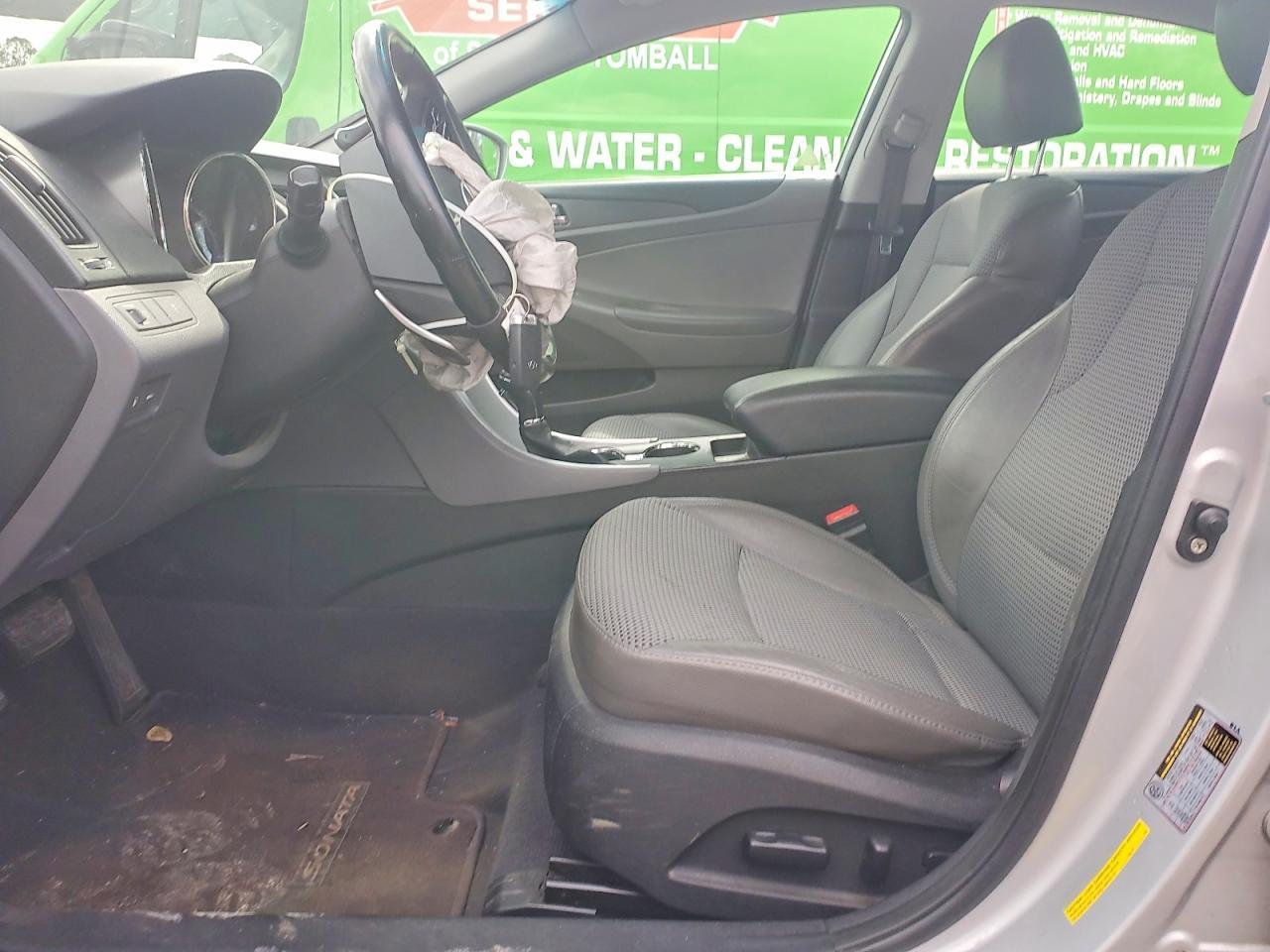 2011 HYUNDAI SONATA