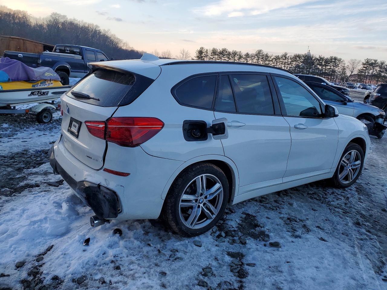 2020 BMW X1