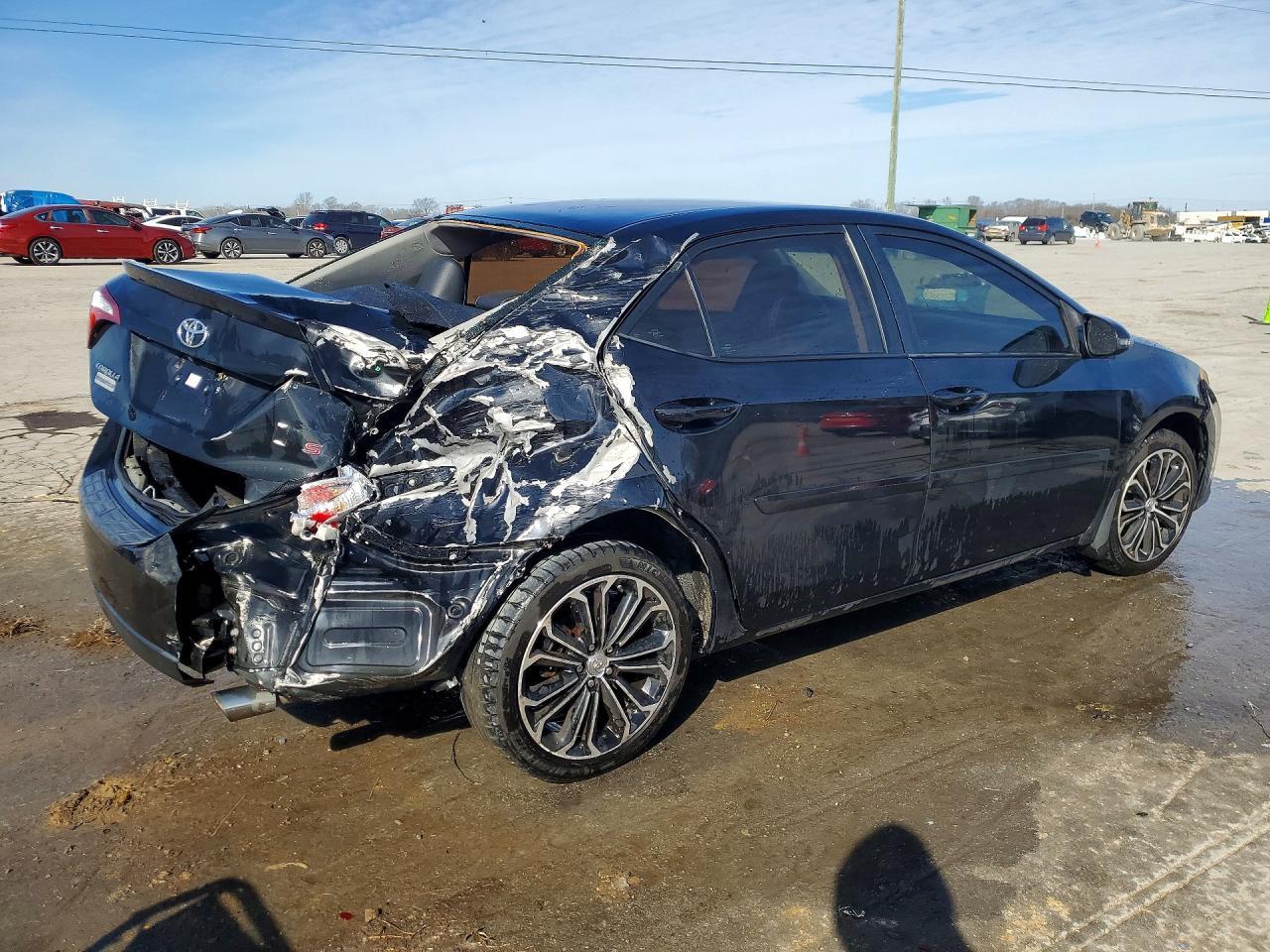 2015 TOYOTA COROLLA