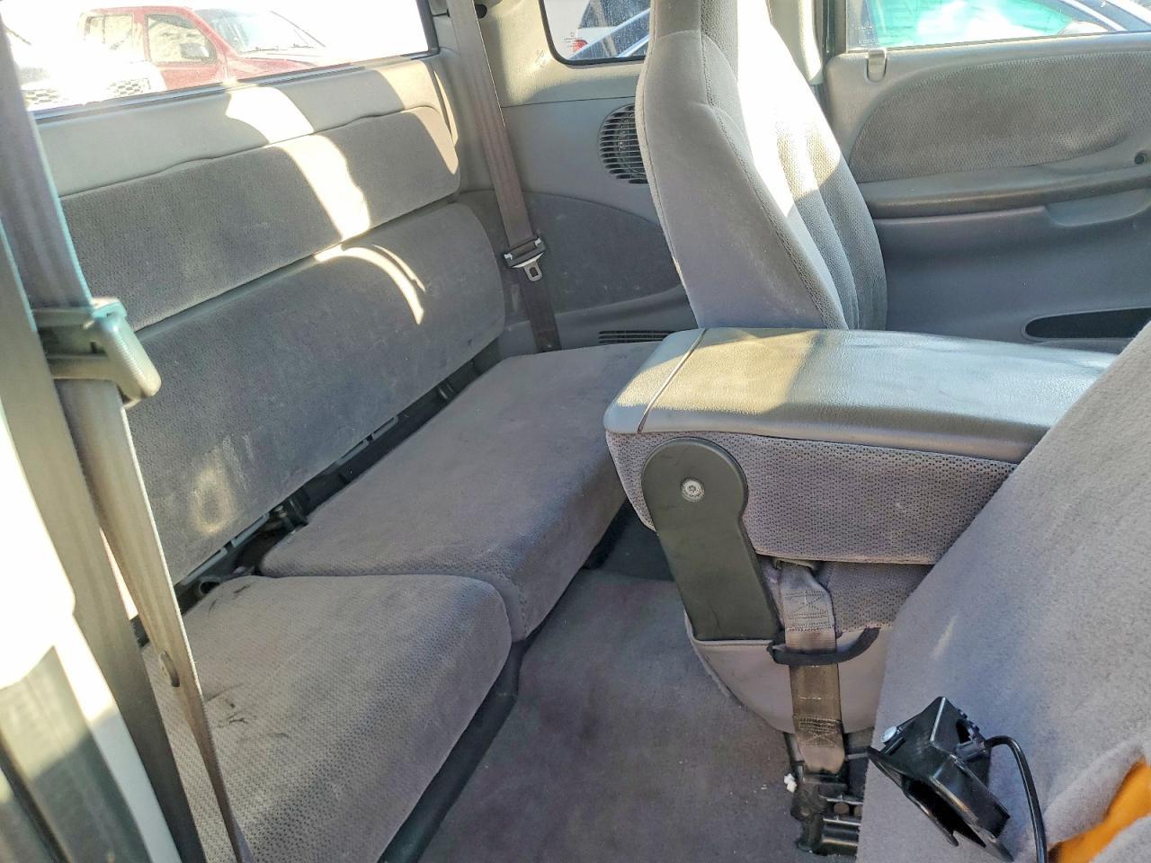 2000 DODGE Dakota