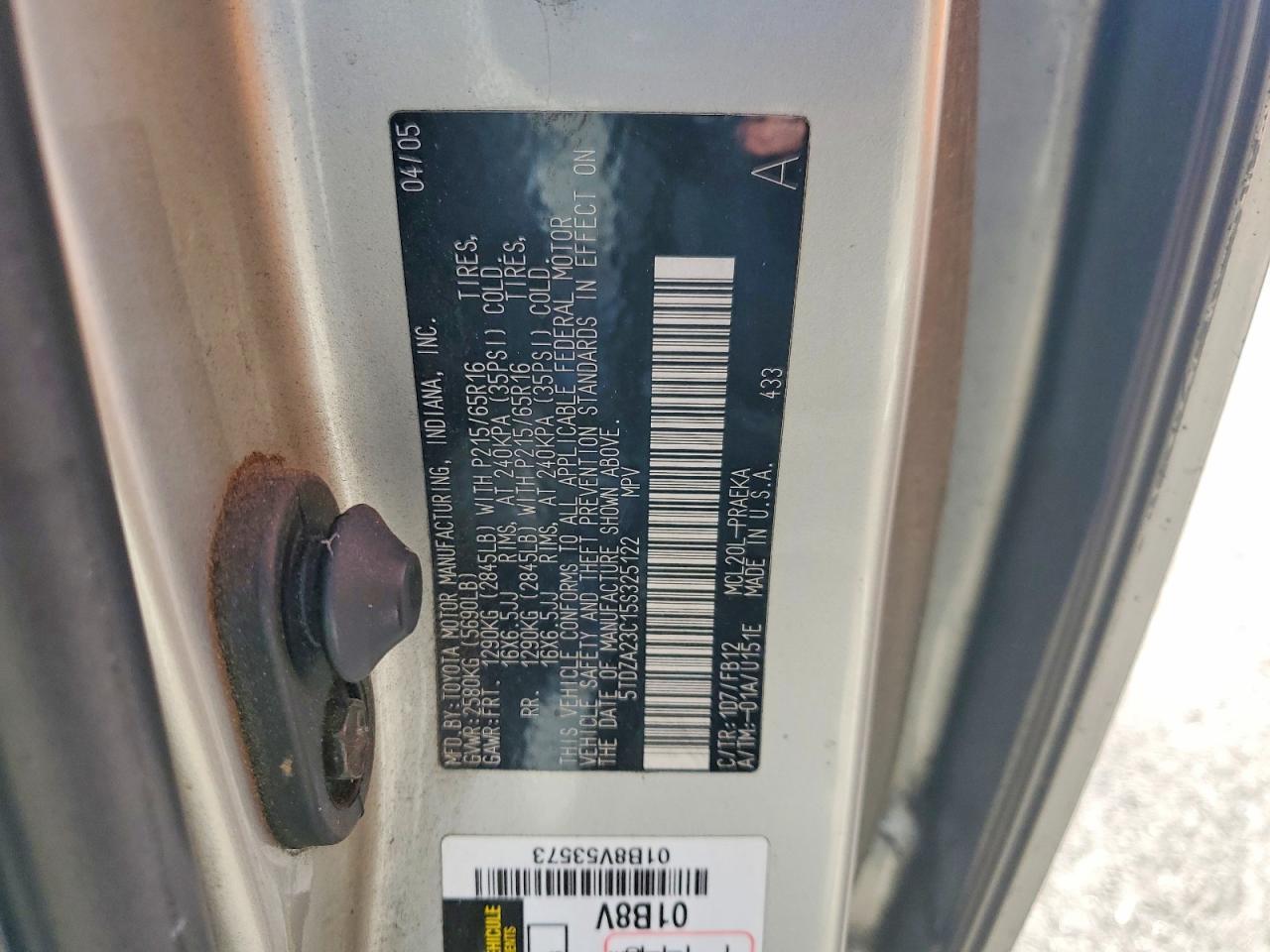 2005 TOYOTA SIENNA