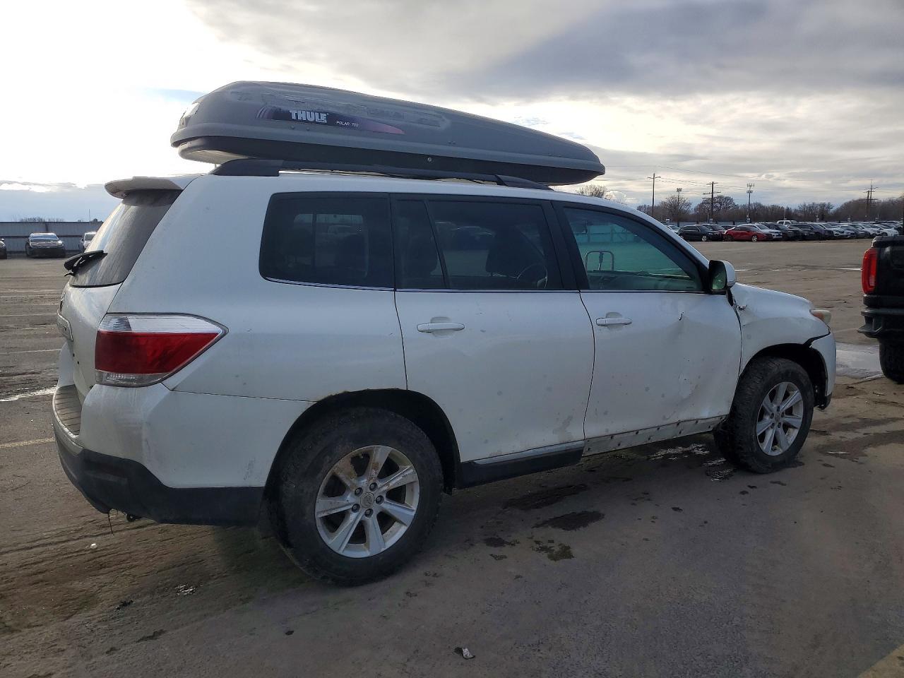 2013 TOYOTA HIGHLANDER