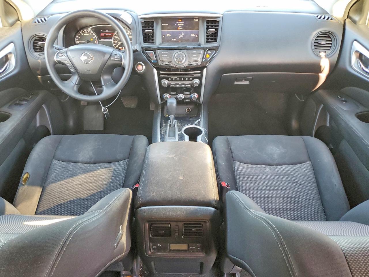 2017 NISSAN PATHFINDER