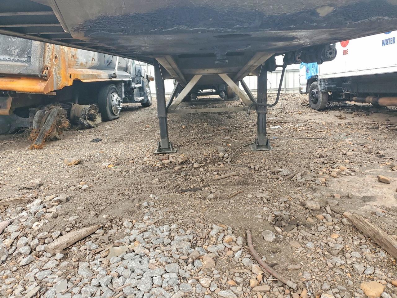 2007 REITNOUER Flatbed Trailer