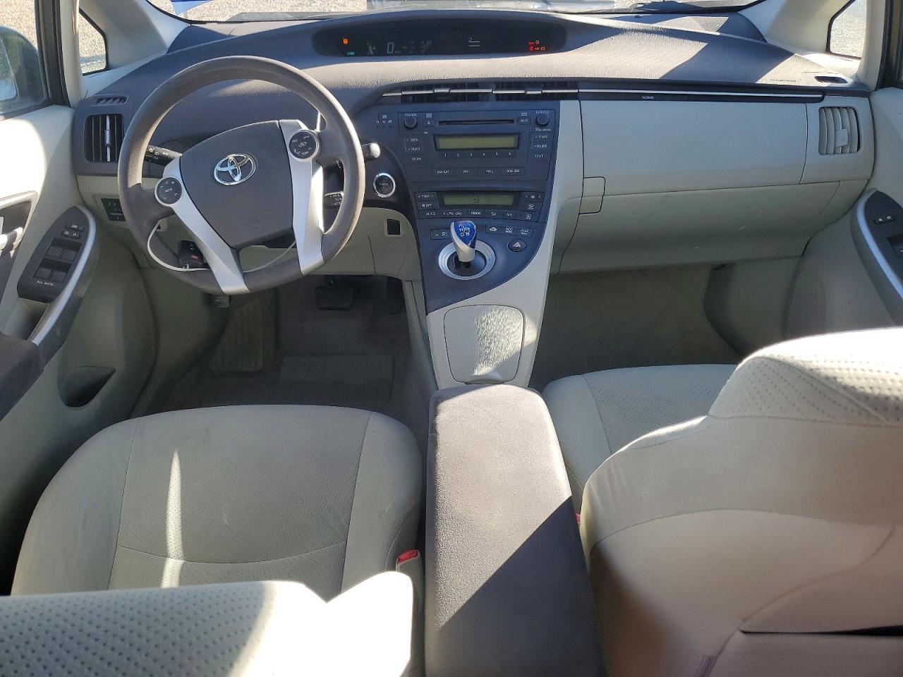 2010 TOYOTA PRIUS
