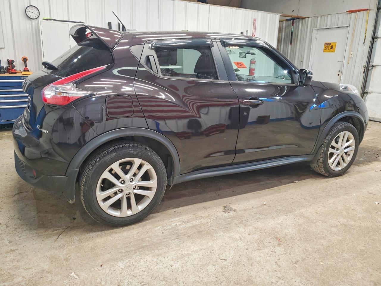 2015 NISSAN Juke