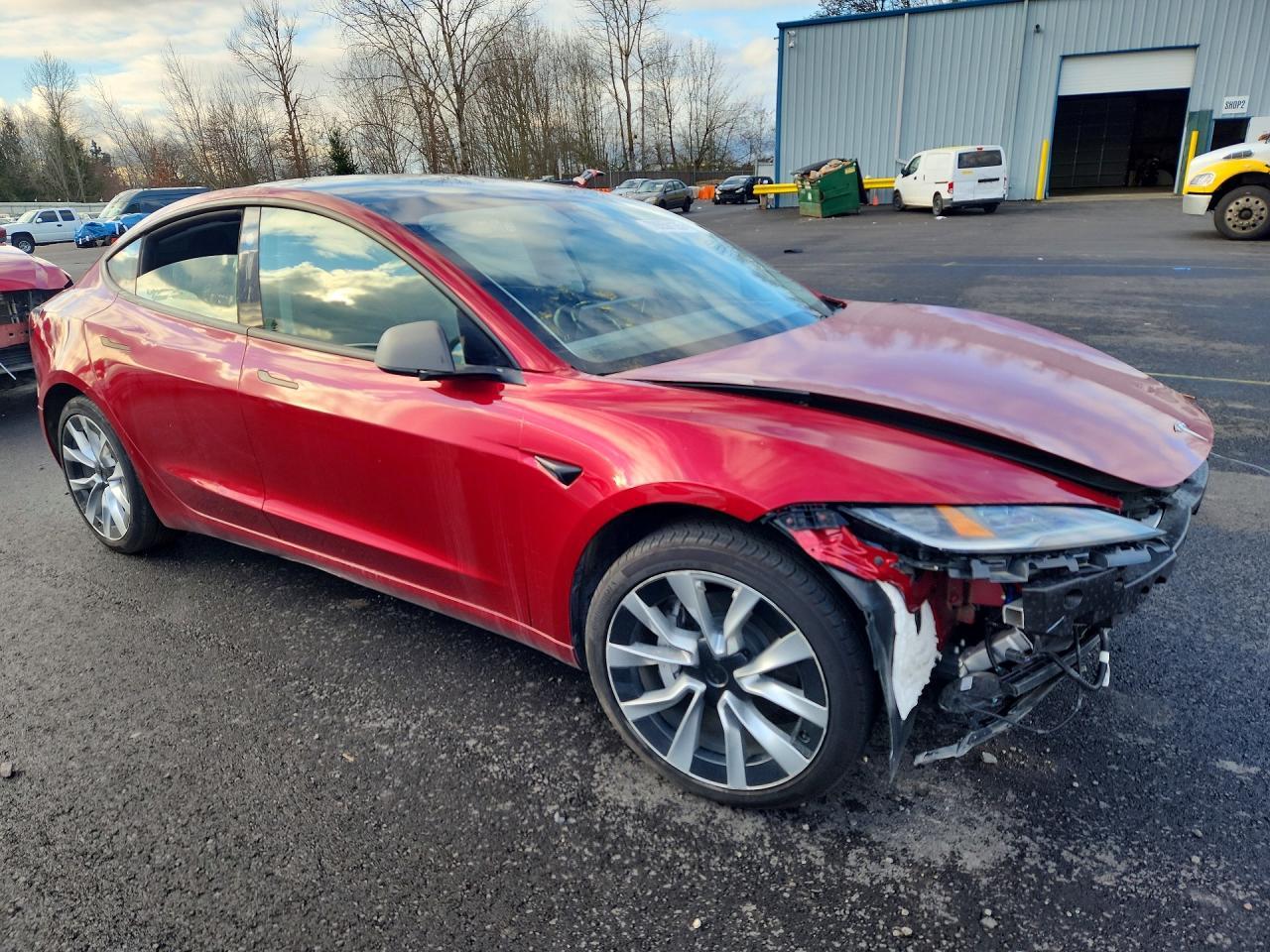 2024 TESLA MODEL 3