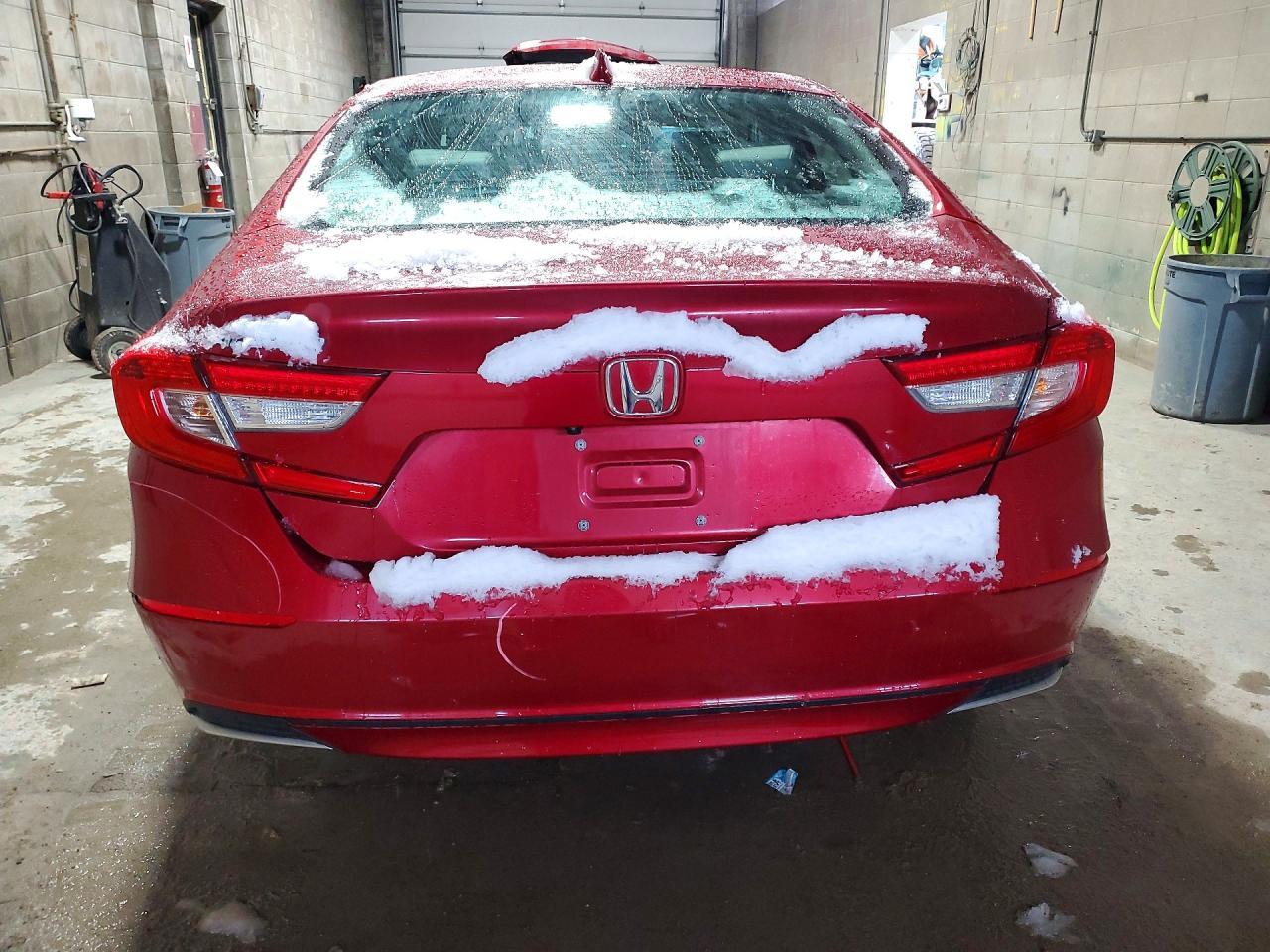 2018 HONDA ACCORD