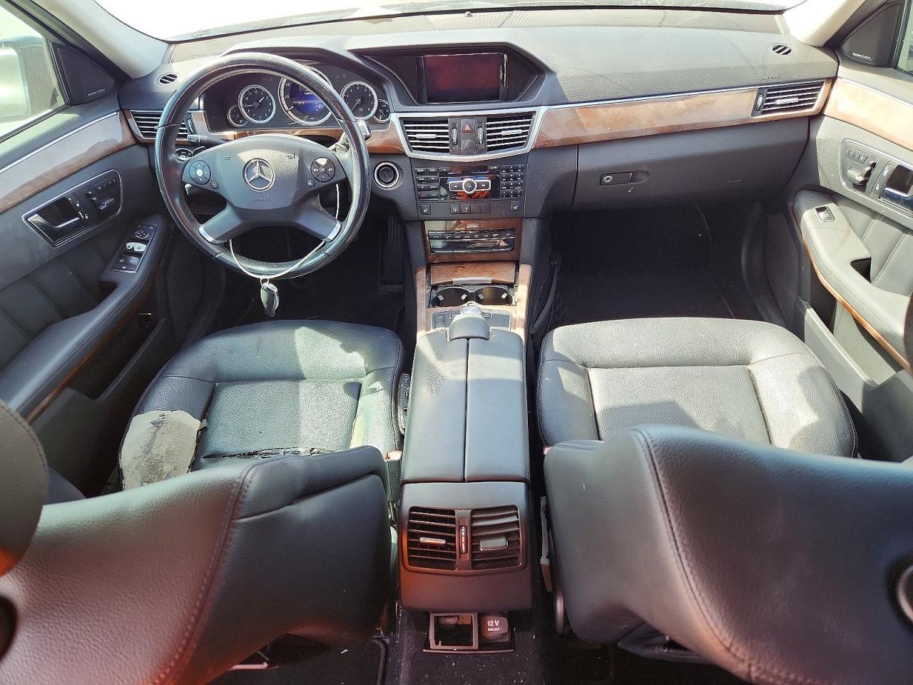 2013 MERCEDES-BENZ E-Class