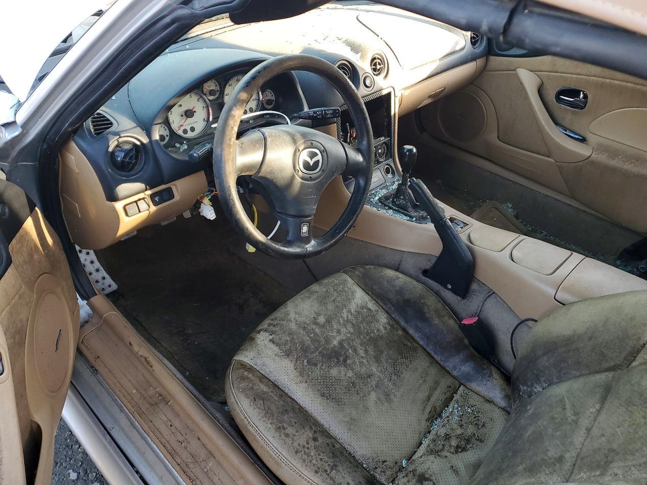 2002 MAZDA MX-5 Miata