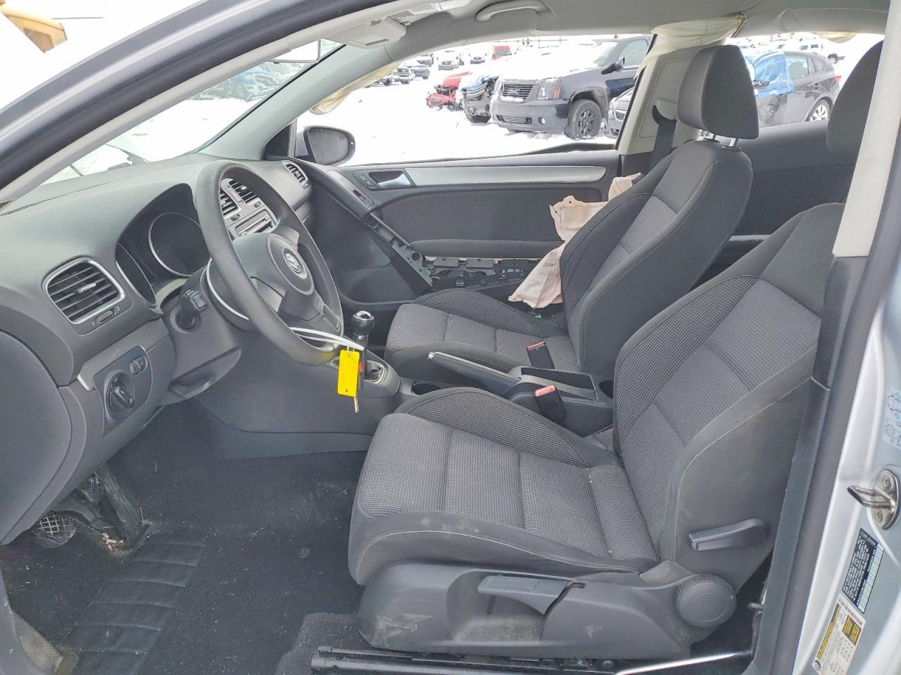 2012 VOLKSWAGEN GOLF