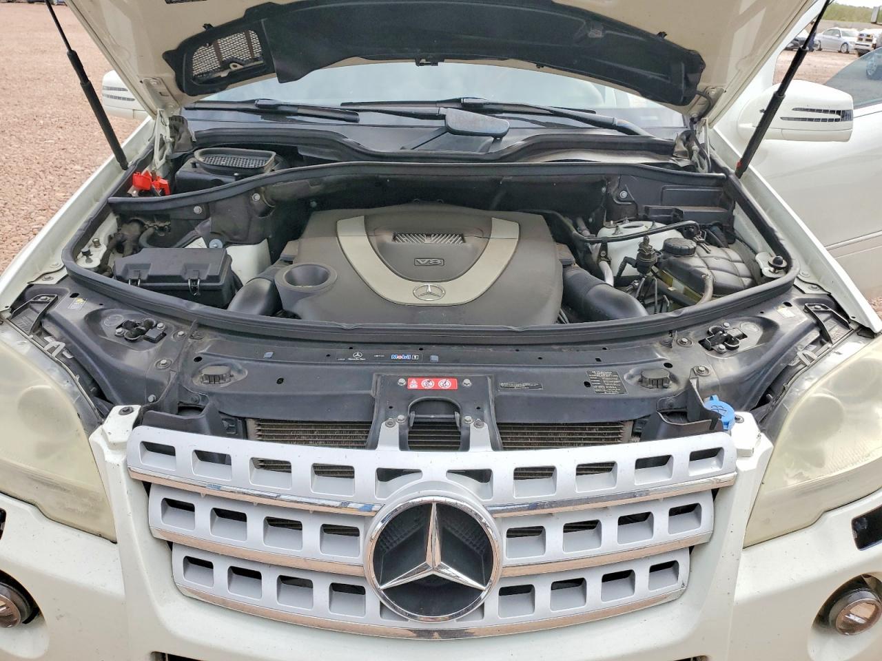 2011 MERCEDES-BENZ ML-Class