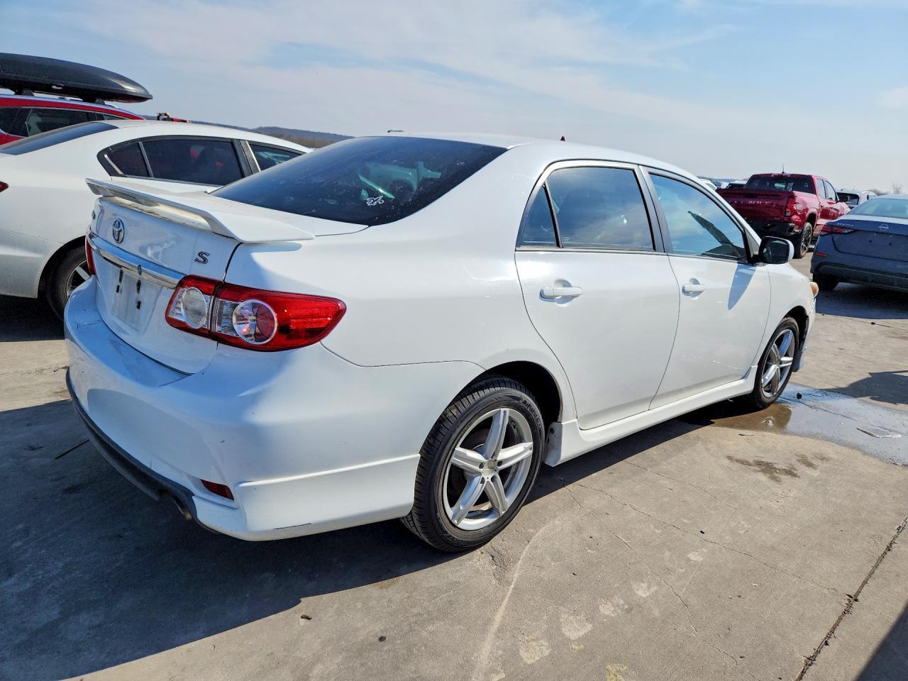 2012 TOYOTA COROLLA