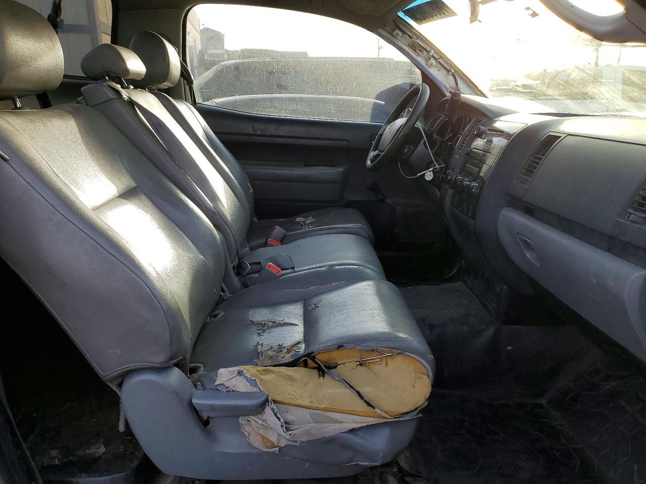 2010 TOYOTA TUNDRA