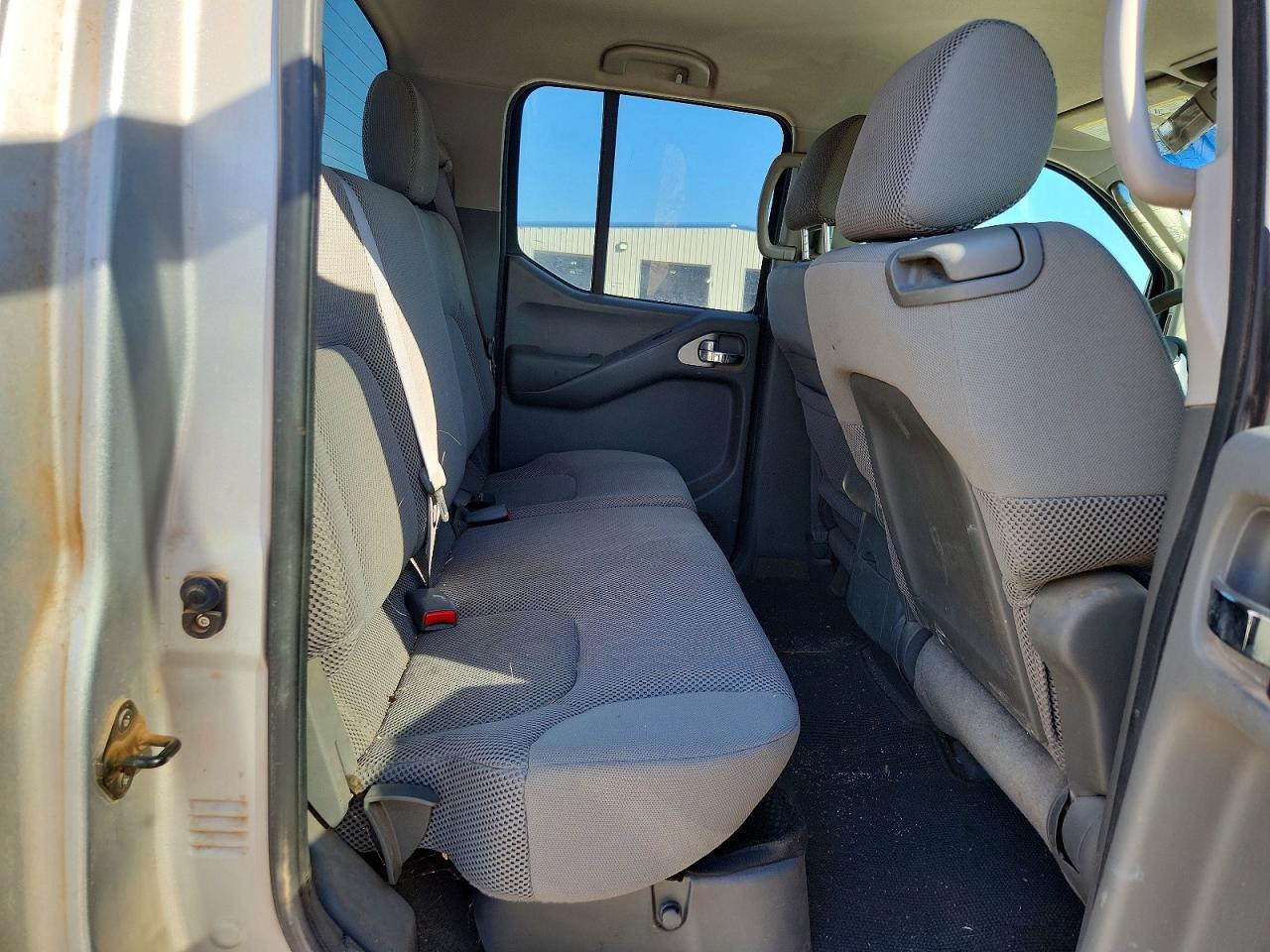 2009 NISSAN Frontier