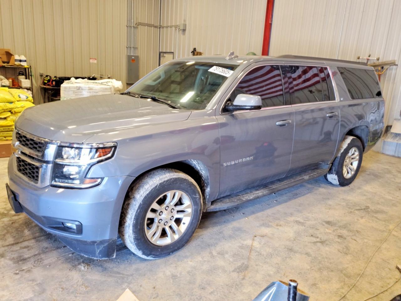 2016 CHEVROLET Suburban