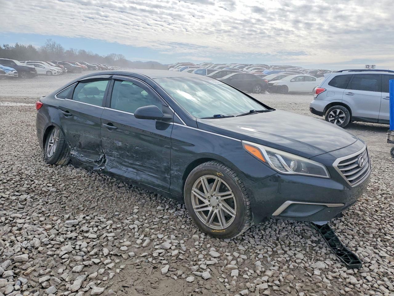 2016 HYUNDAI SONATA