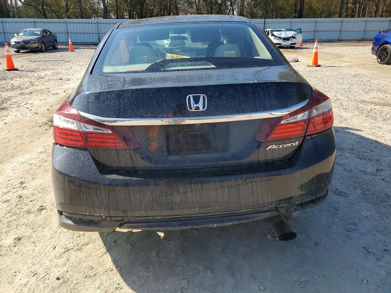2016 HONDA ACCORD