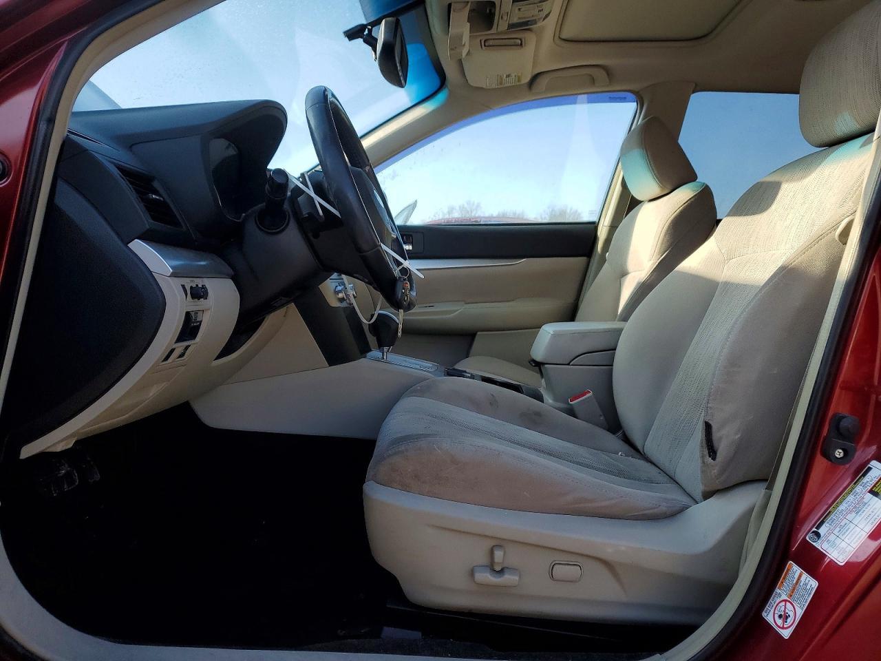 2013 SUBARU Outback