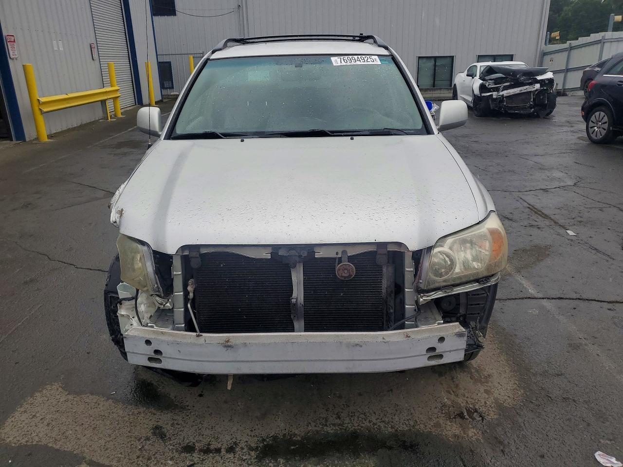 2005 TOYOTA HIGHLANDER