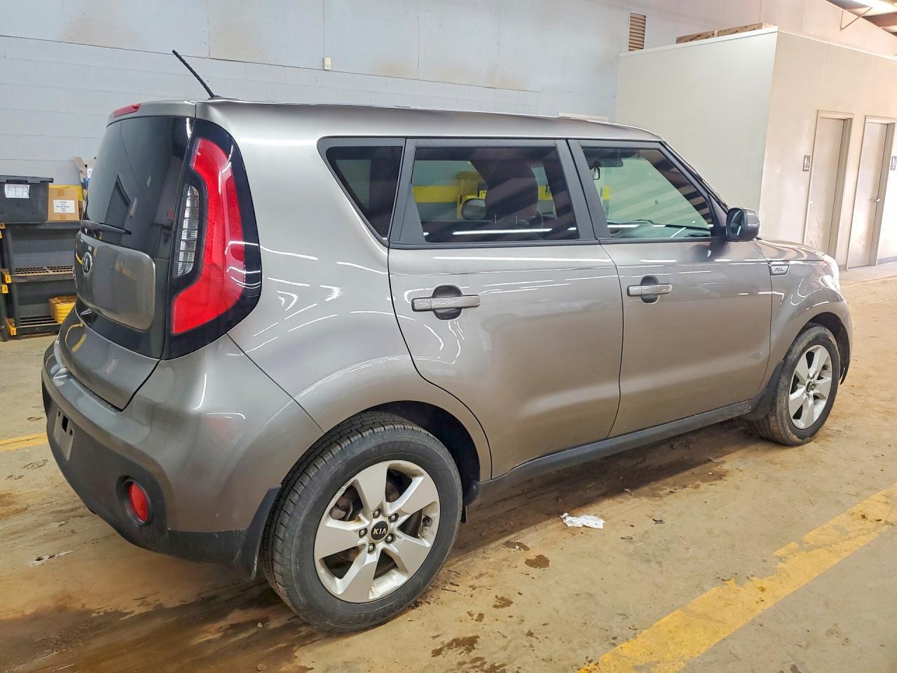 2019 KIA SOUL