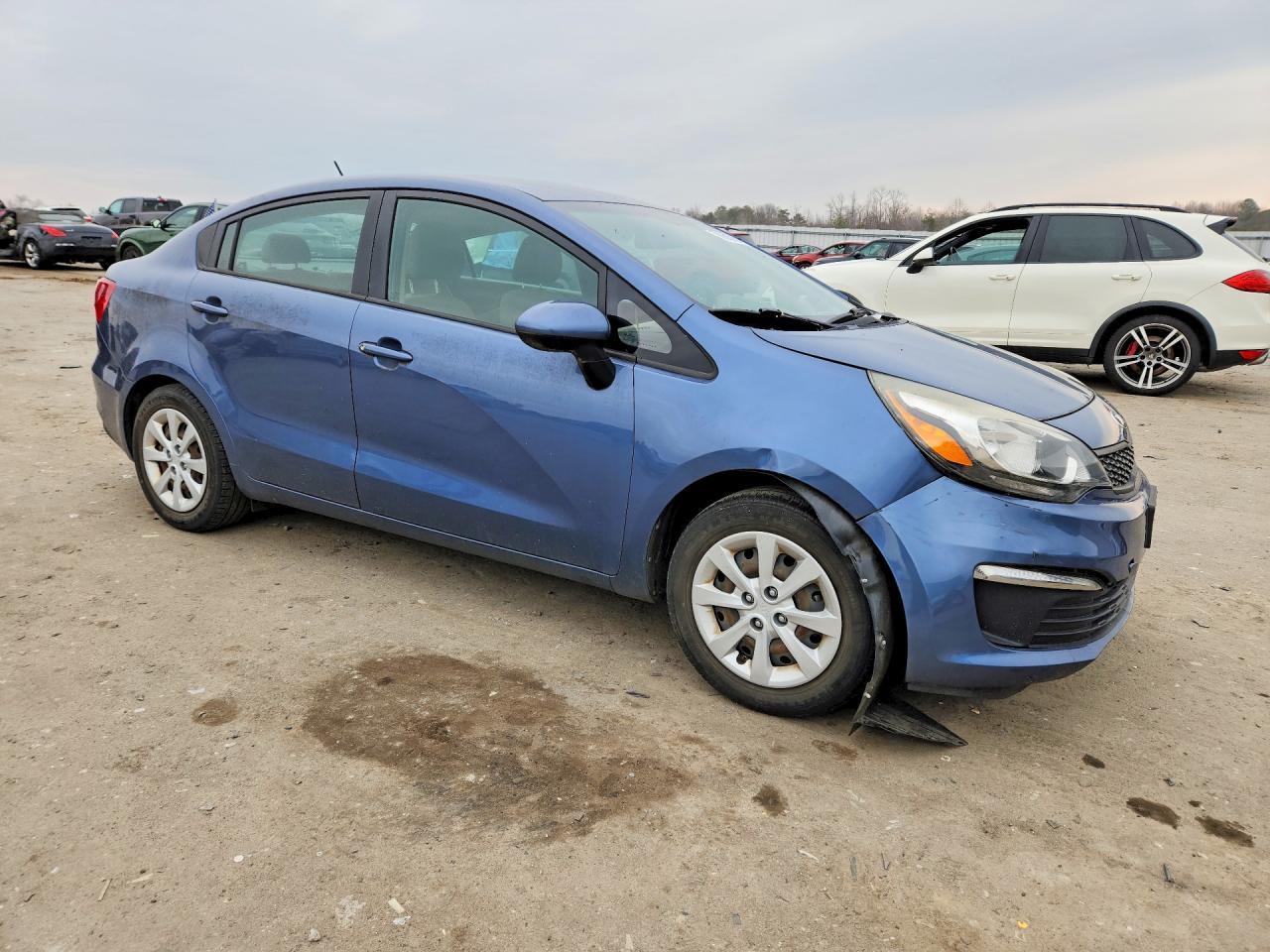 2016 KIA RIO