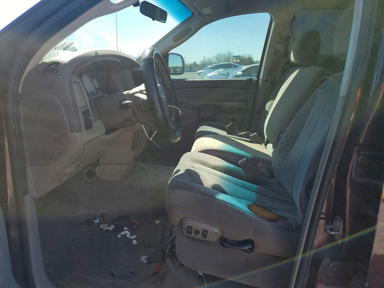 2004 DODGE RAM 1500