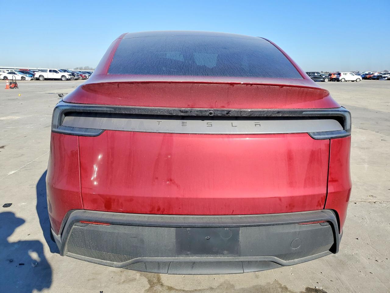 2026 TESLA MODEL Y
