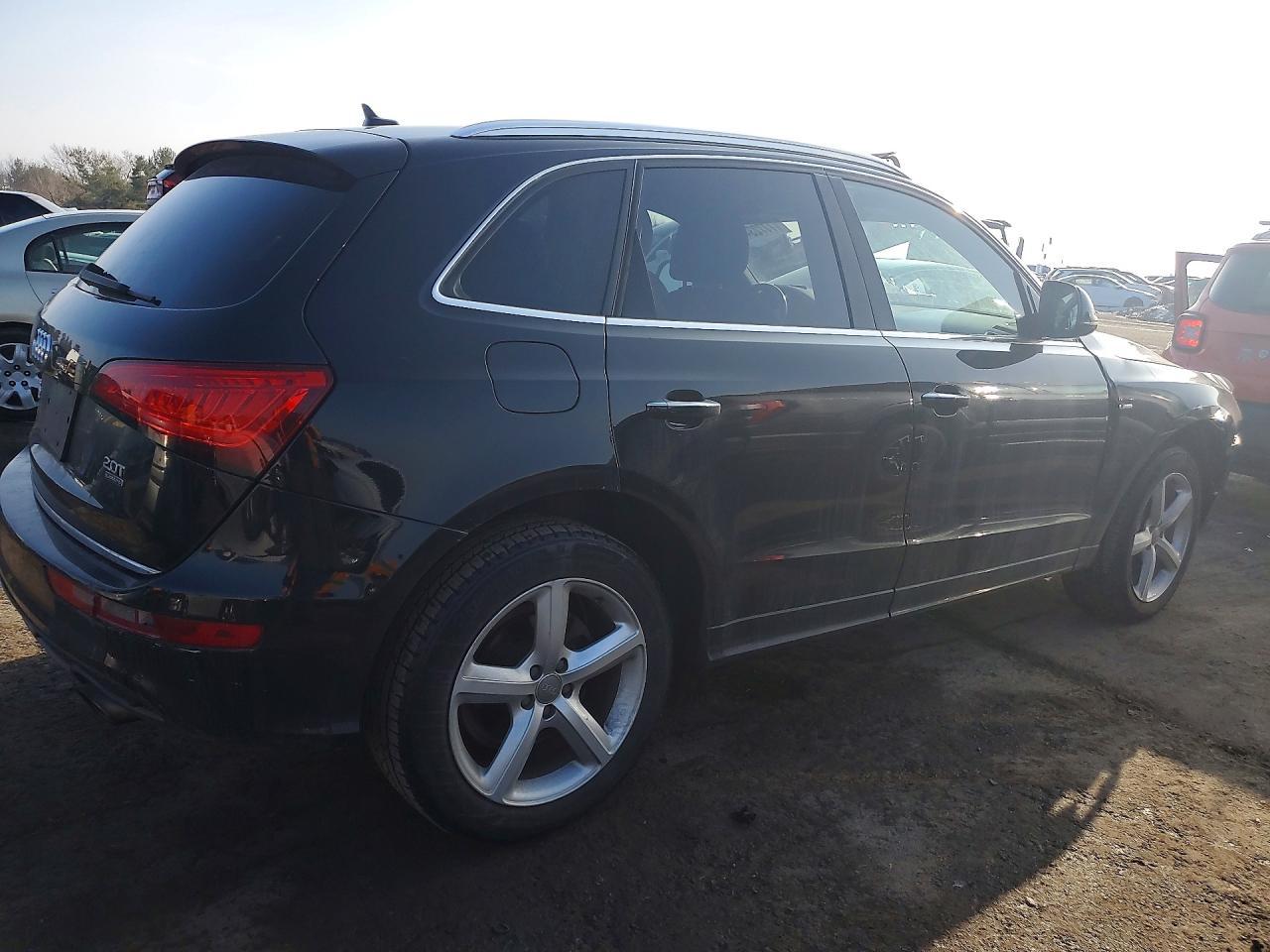 2017 AUDI Q5