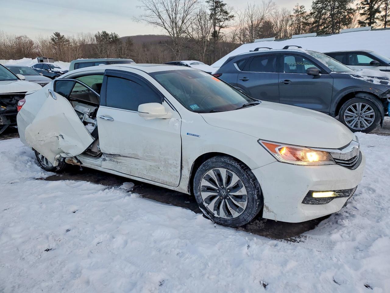 2017 HONDA ACCORD