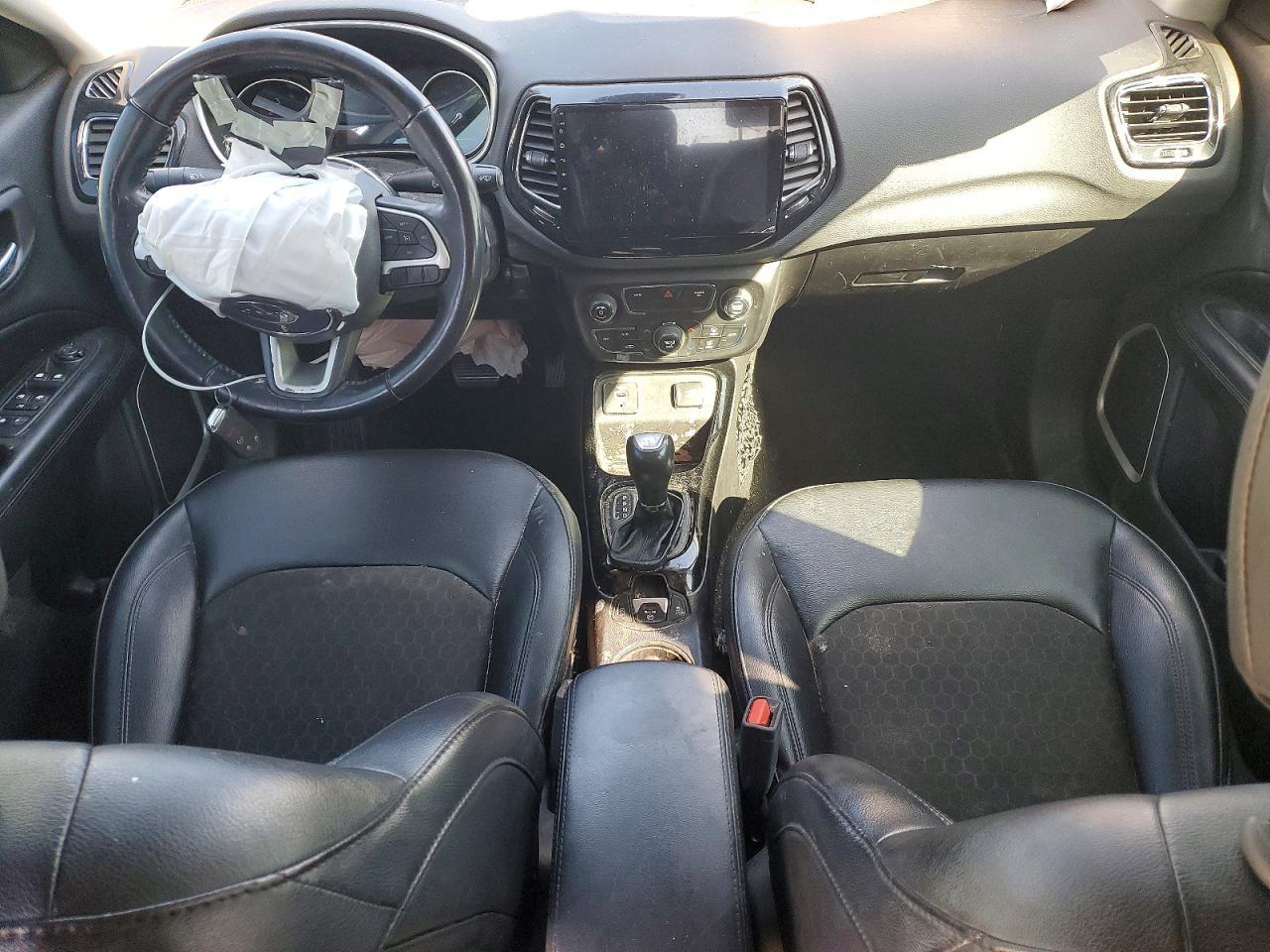 2020 JEEP Compass