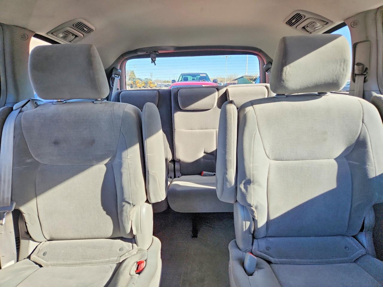 2005 TOYOTA SIENNA
