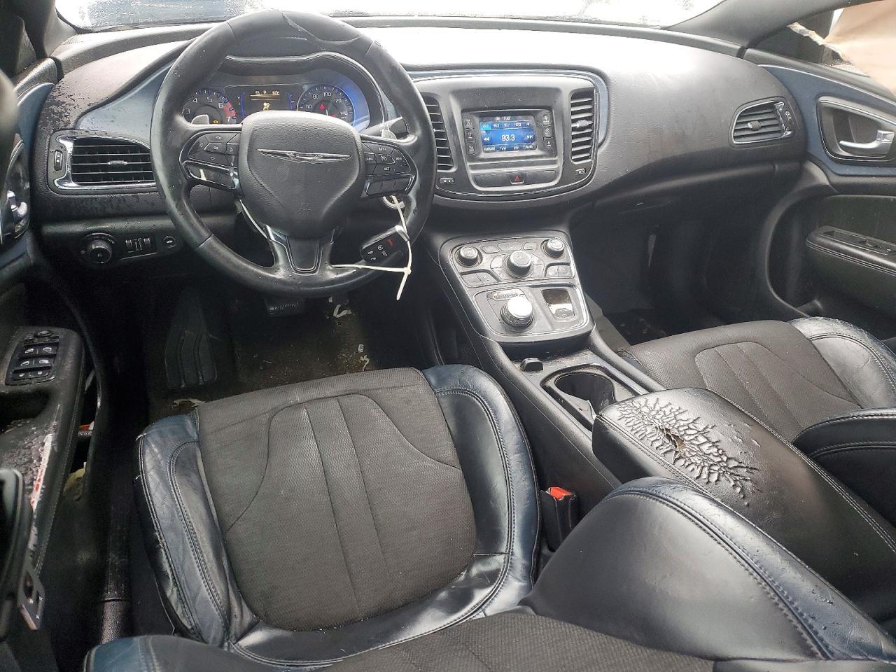 2015 CHRYSLER 200
